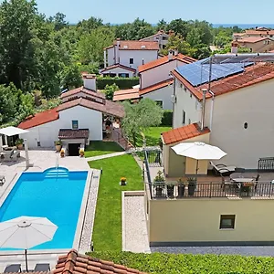 apartments-pilic-rosini.in-istria.net/